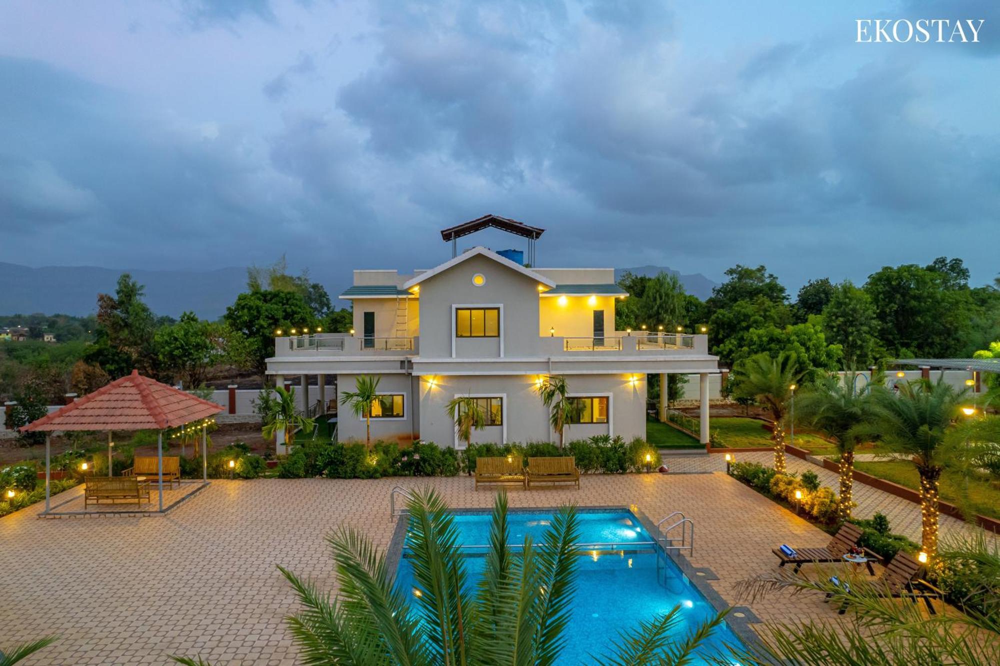 Ekostay Gold Palm Estate I Cricket Turf I Rain Dance I 2 Acre Property 卡尔贾特 外观 照片