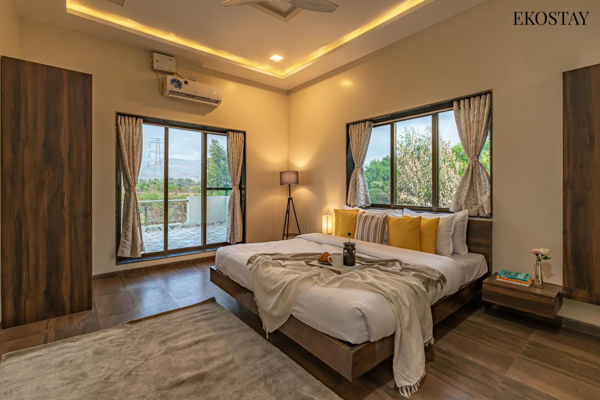 Ekostay Gold Palm Estate I Cricket Turf I Rain Dance I 2 Acre Property 卡尔贾特 外观 照片