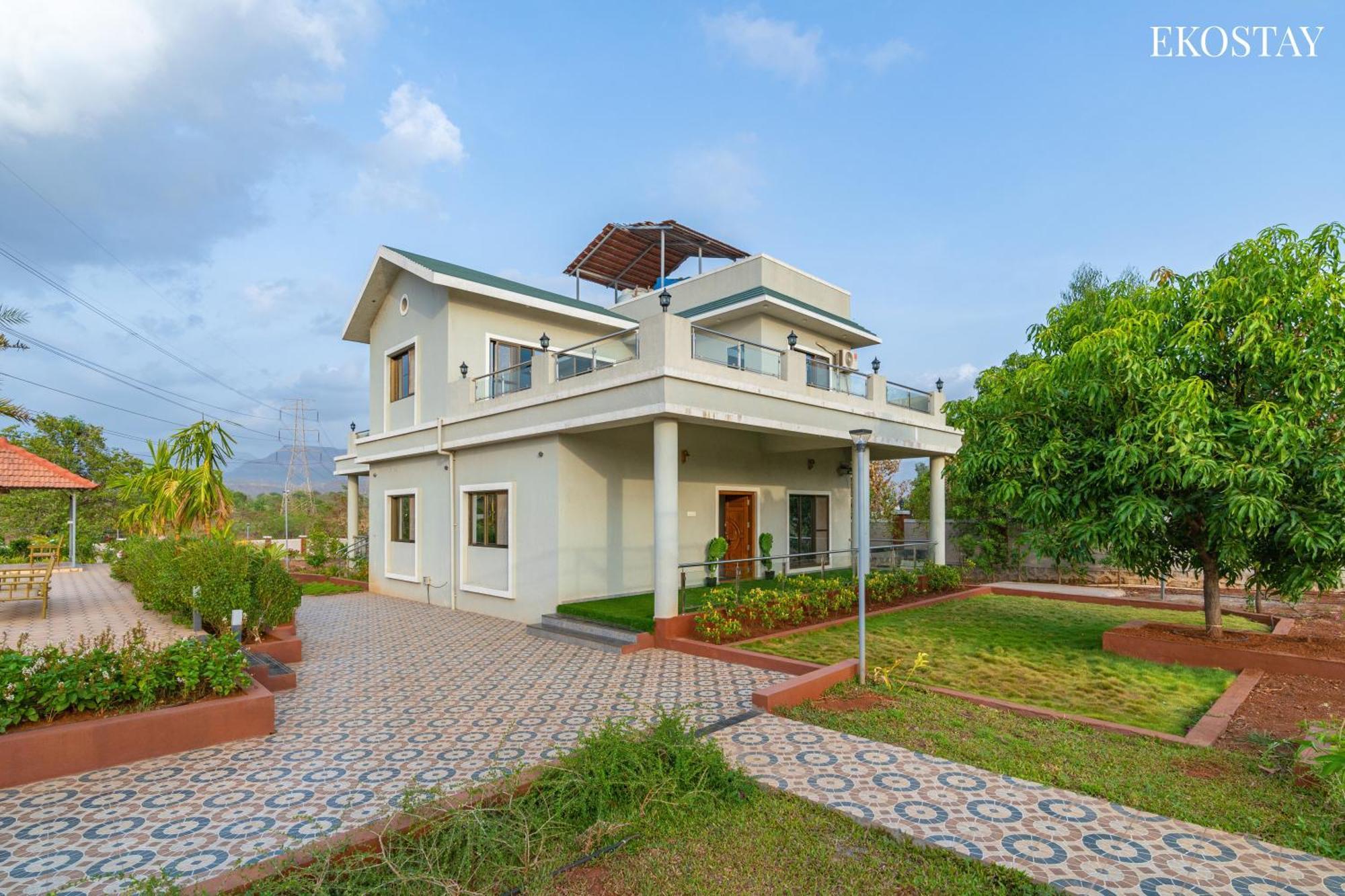 Ekostay Gold Palm Estate I Cricket Turf I Rain Dance I 2 Acre Property 卡尔贾特 外观 照片
