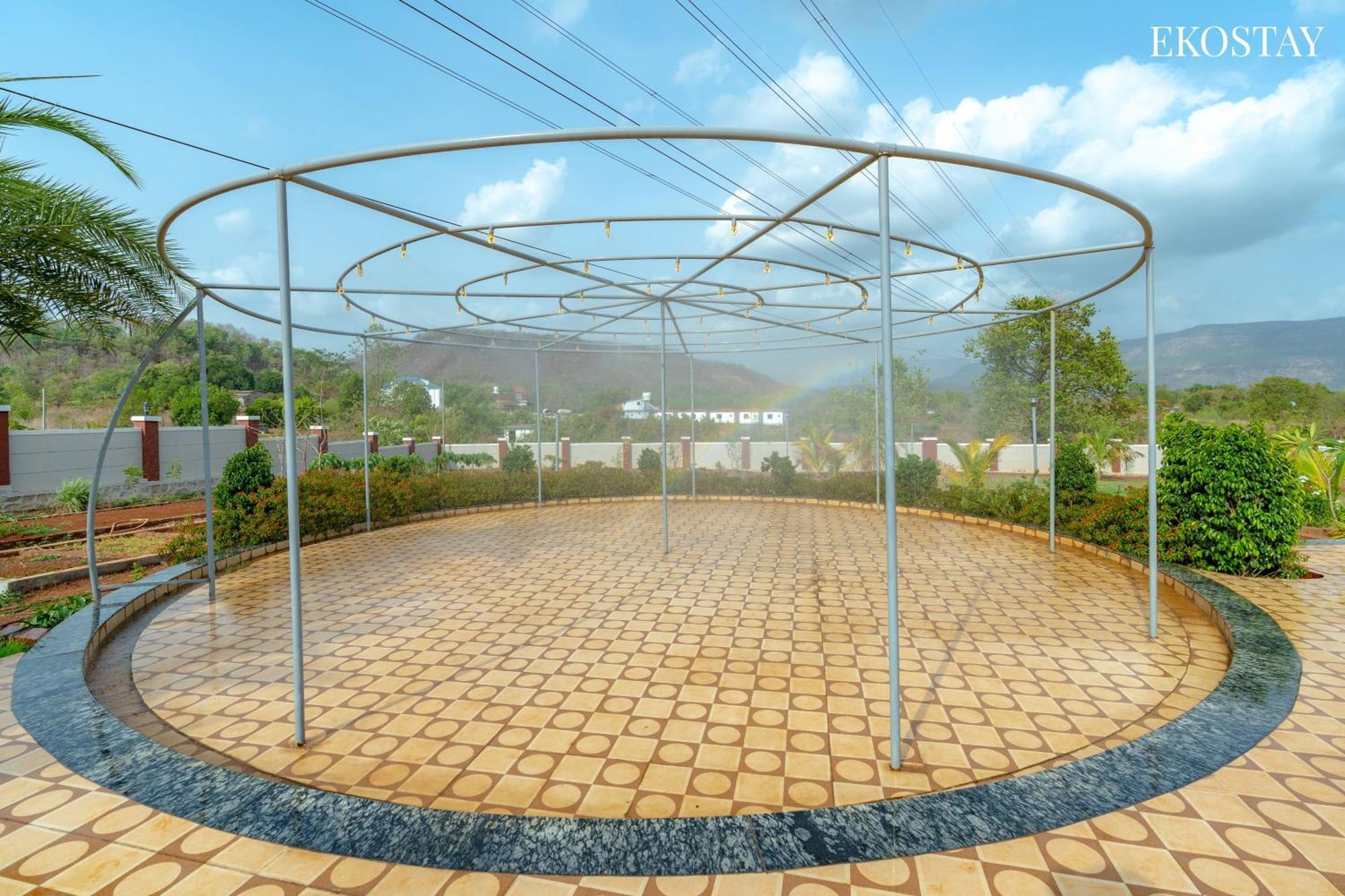 Ekostay Gold Palm Estate I Cricket Turf I Rain Dance I 2 Acre Property 卡尔贾特 外观 照片